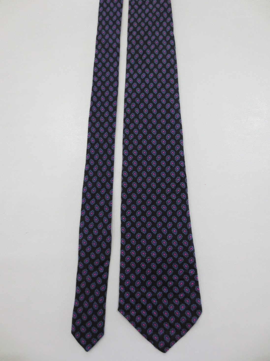 1980s BROOKS BROTHERS Classic Paisley Silk Necktie G – Haute Juice