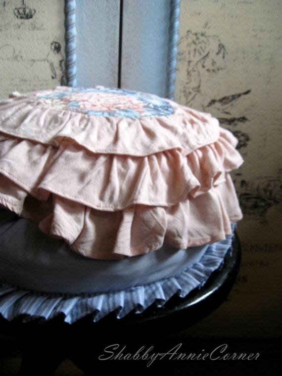 Round Pillow cover Shabby Chic Beige blue by ShabbyAnnieCorner