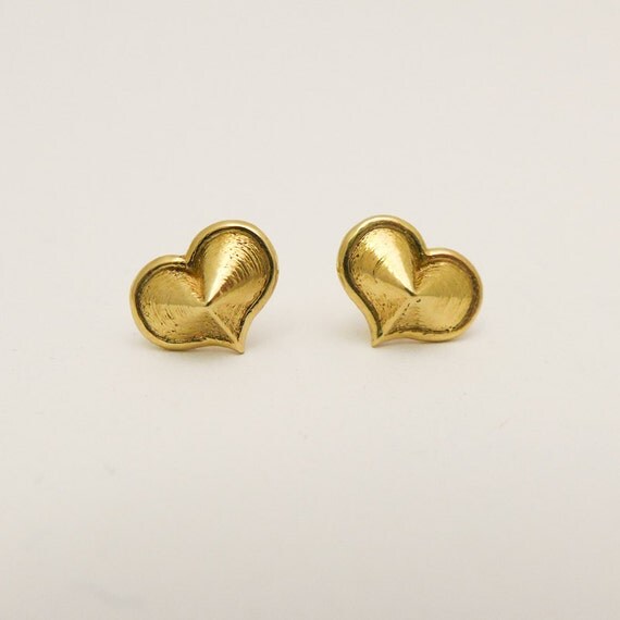 Solid gold stud earrings Heart stud earrings14 karat solid
