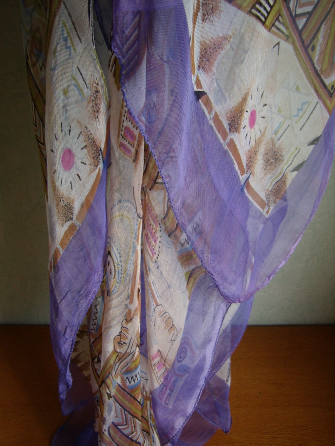 Grand Foulard Carré En Viscose - Motif Feuilles Rouge Rose Violet - 98x100cm - NEUF