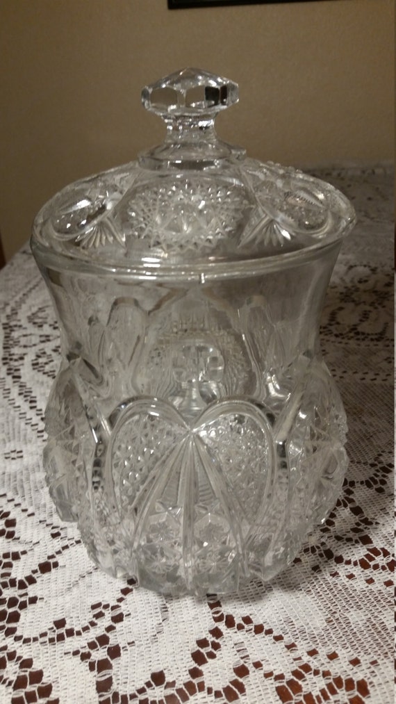 Crystal biscuit jar