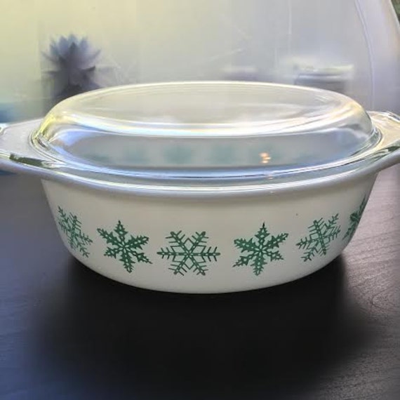 Vintage Pyrex Turquoise Snowflake on Opal White 043 Casserole