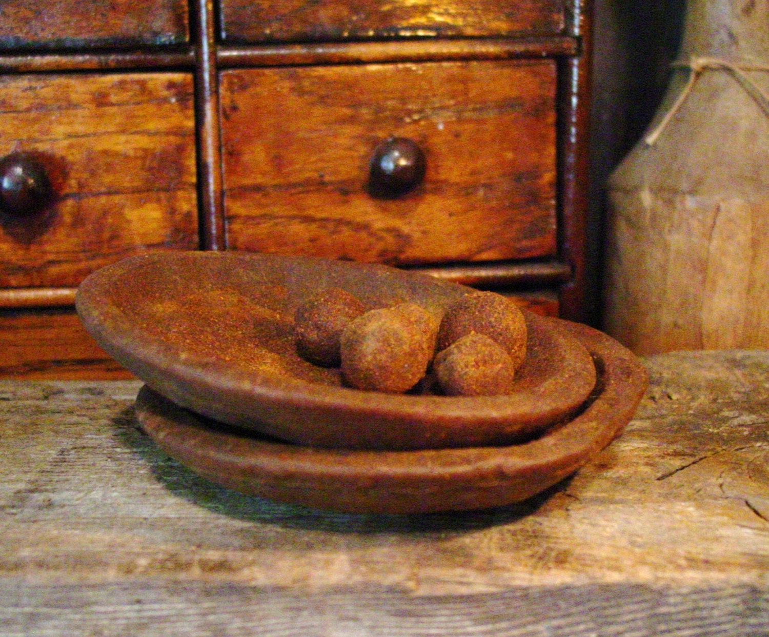 Primitive Wooden Bowls Beeswax Melts Wood Bowls by prairieantiques