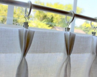 Linen Cafe Curtain with a Sweet Triple Pinch Pleat