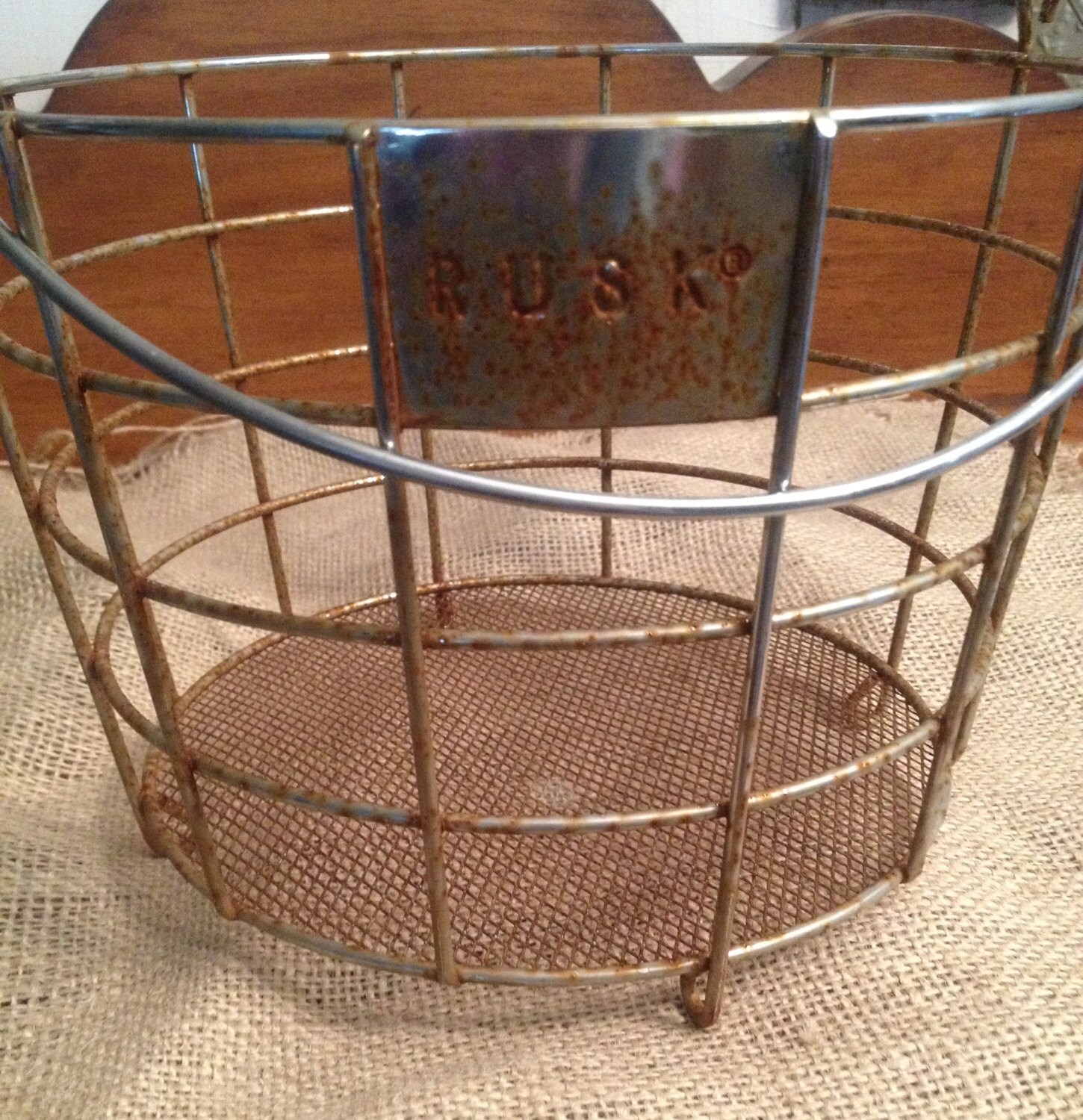 Round Wire Basket Rusk Wire Basket with Handle Vintage
