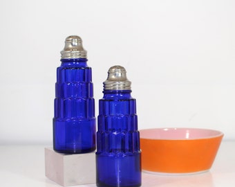 Hazel Atlas Cobalt Cube Salt and Pepper Shakers