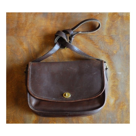 coach classic dark