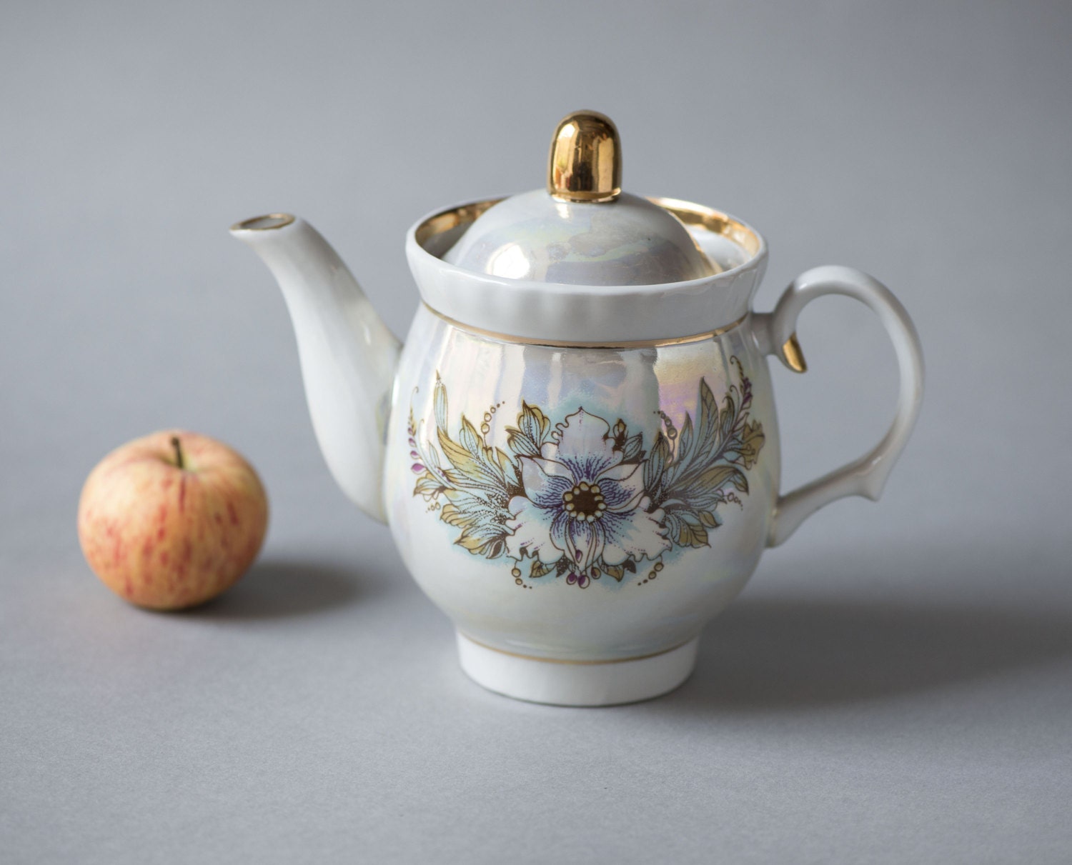 1970s coffee pot Russian, vintage floral tea coffee pot, tea pot with