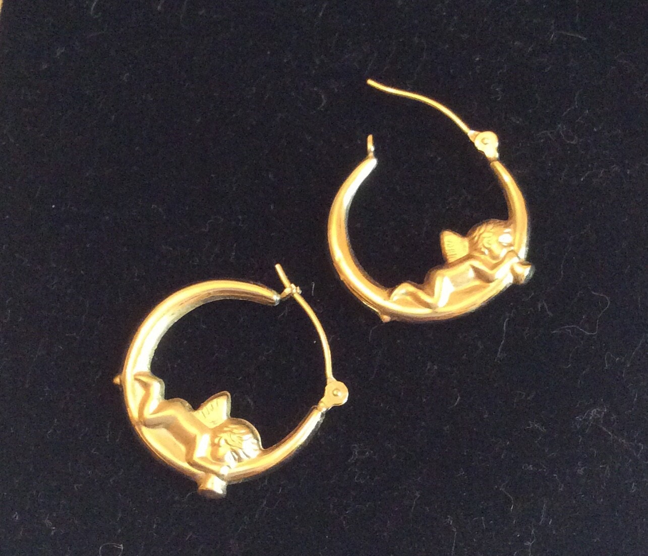 SALE 14K Gold Hoop Earrings Cherub Angel Vintage Jewelry