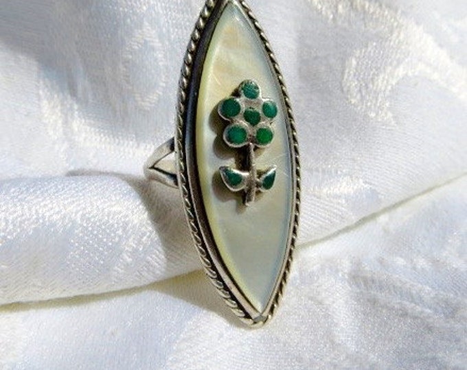 Vintage Zuni Ring Sterling Turquoise Mother of Pearl Native American Jewelry Southwest Style Size 5.5