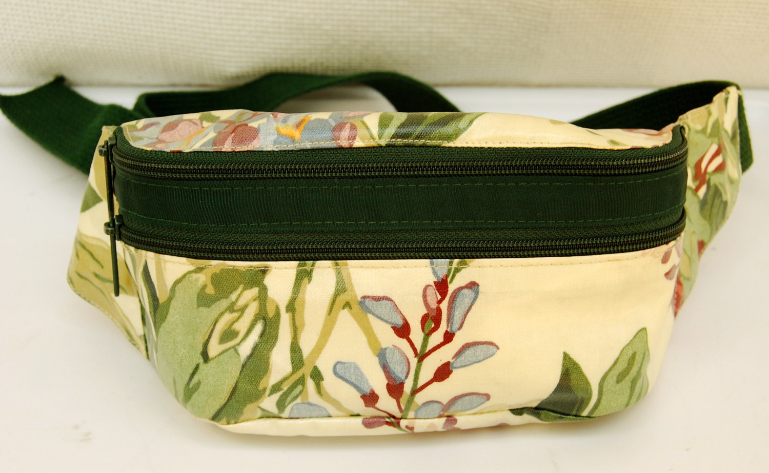 Vtg Floral Fanny Pack Vinyl Waist Wallet Pouch by RipCityRetro