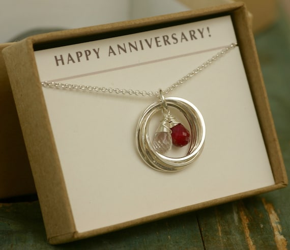 five-year-anniversary-gift-for-her-5-year-anniversary-gift-ideas-for