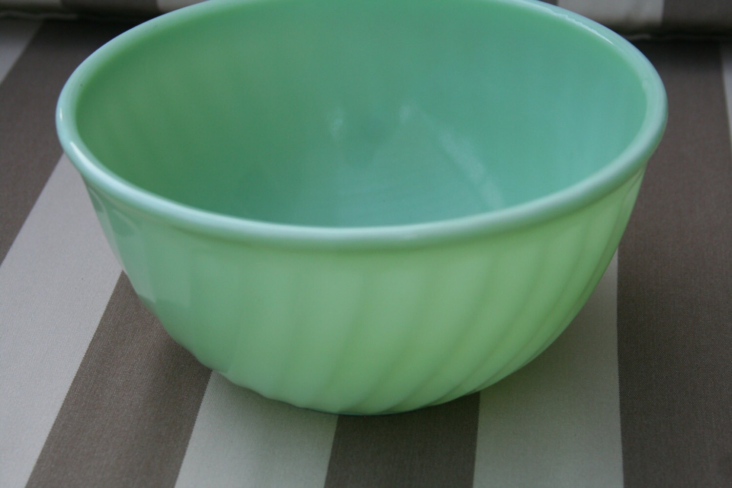 Fire King Jadeite Jadite Swirl 9 Mixing Bowl FireKing