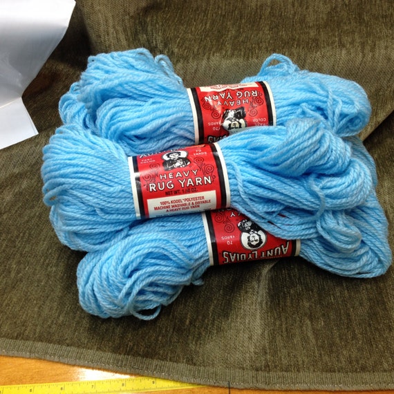 Aunt Lydias Heavy Rug Yarn 6 Skeins Light Blue Bulky Yarn