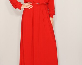 Red maxi dress Batwing dress with long sleeves