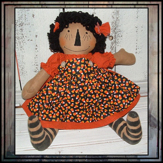 Primitive folk art Halloween raggedy Candy Corn fall rag doll HAFAIR ofg FAAP haguild hand embroidered