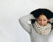 Thick crochet scarf in oatmeal -  Bubble cowl - Crochet  Cowl,  Womens wool scarf, Textured cowl