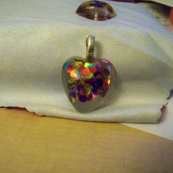 Pendant - Heart Small Multi Colored Confetti
