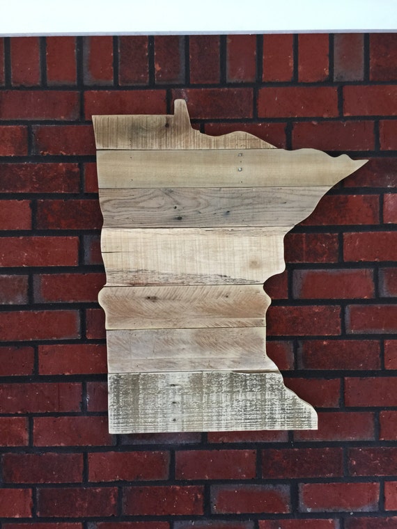 Minnesota Reclaimed Pallet Wood State Wall Art