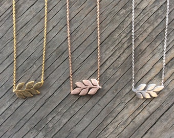 SALE- Leaf Necklace, Dainty Necklace, Simple Necklace, Everyday Necklace, Bridesmaids Necklace
