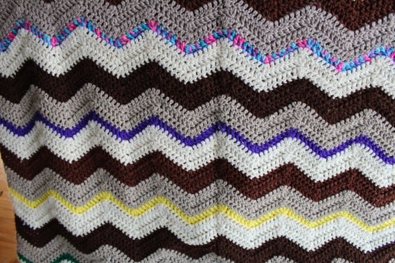 Vintage Handmade Chevron Pattern Crocheted Afghan Blanket