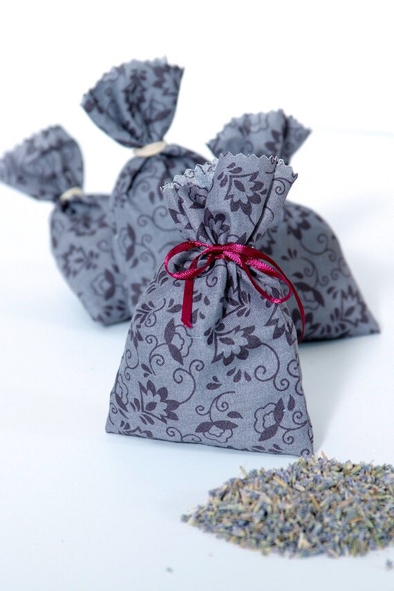 Items similar to Drawer Sachets, Lavender Filled Sachet Bags, Set of 4 Cotton Fabric Refillable