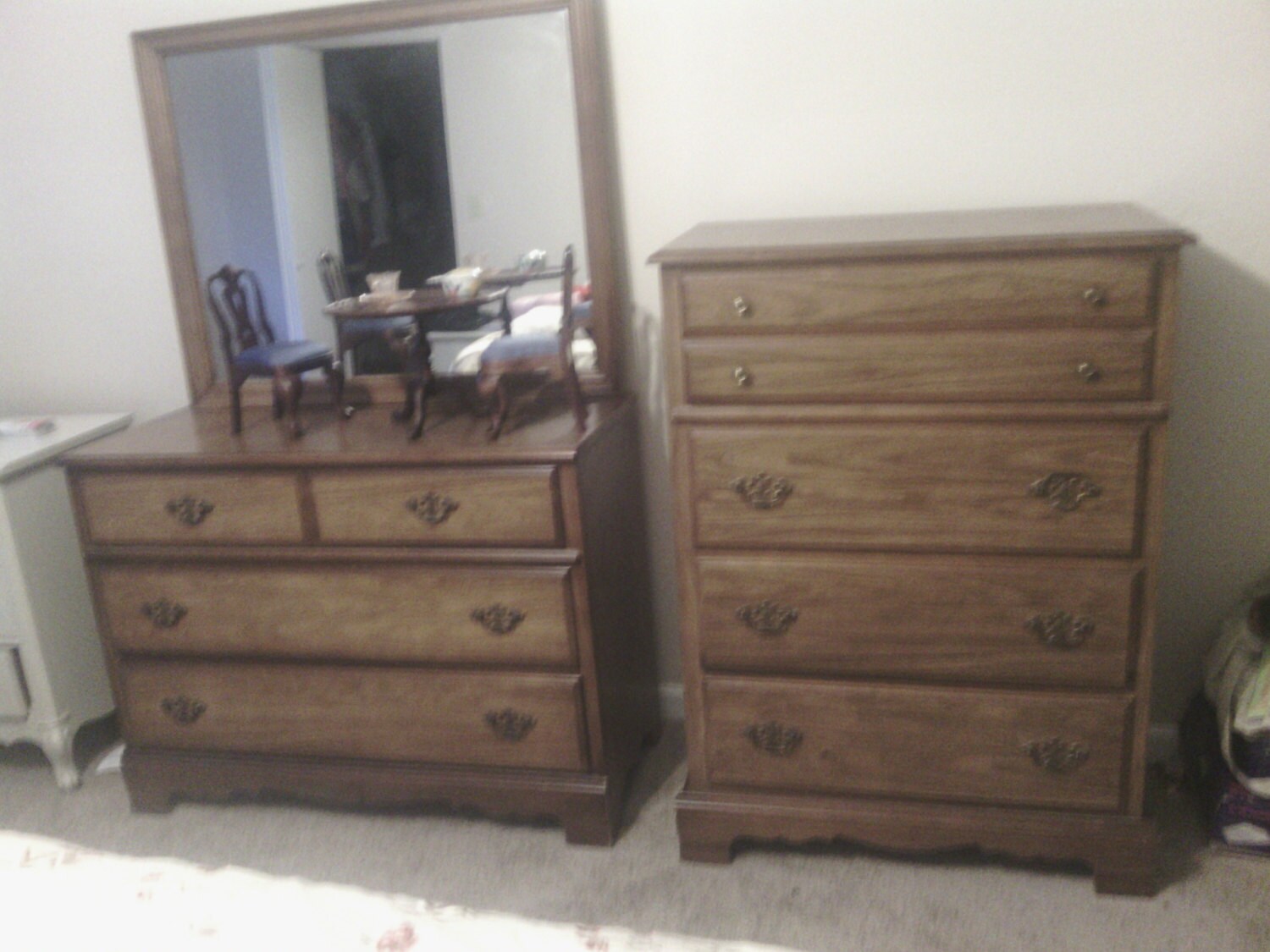 Bassett 4 Drawer Maple Dresser With Mirror By Bassett 3 Piece Bedroom