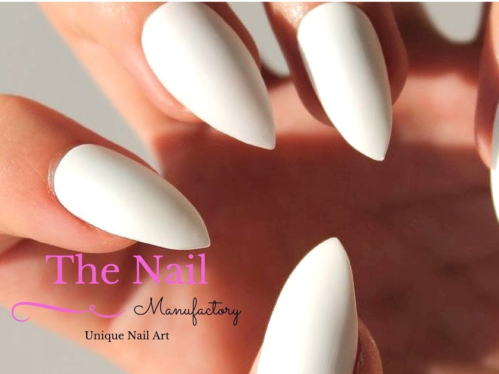 White Fake Nails with Matte Finish - wide 4
