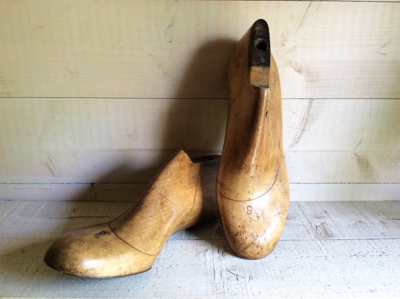 Vintage Shoe Lasts Pair of Wooden Shoe Lasts Size 6. Metal