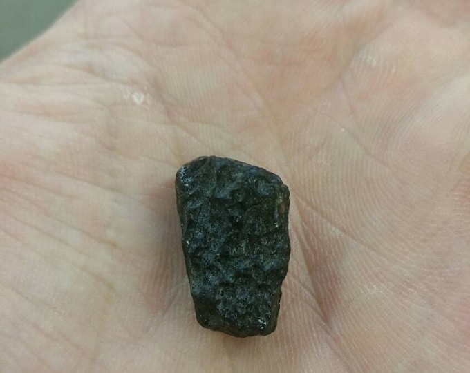 Moldavite Crystal Tektite- All Natural from the Czech Repulic- 2.2 gramsHealing Crystals \ Reiki \ Healing Stone \ Healing Stones \ Chakra