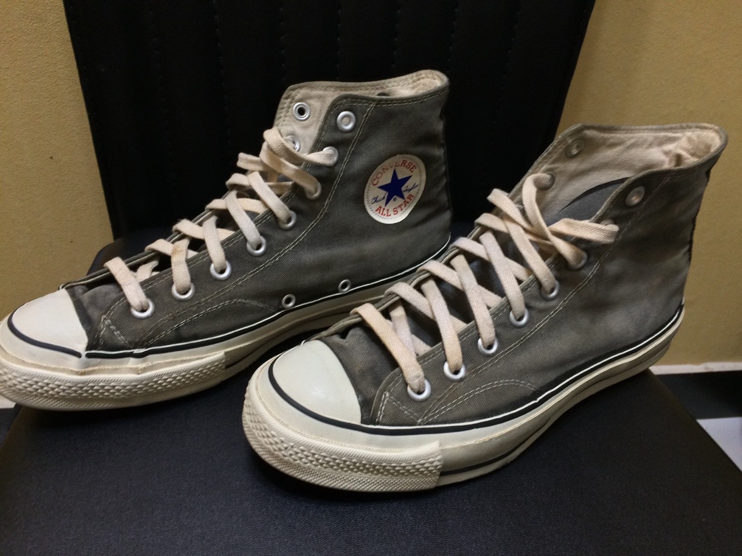 Vintage Converse All Star Chuck Taylor Black by HakureiVintageShop