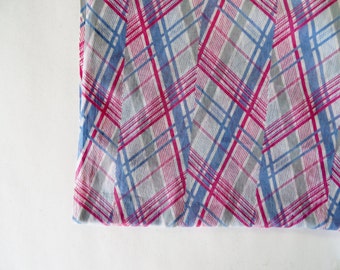 Vintage Fabric / 1930s Fabric 30s Fabric / Chevron Plaid Fabric / 1930s Dress Fabric / Cotton Yardage / 1940s Fabric 40s Fabric / Pink Blue