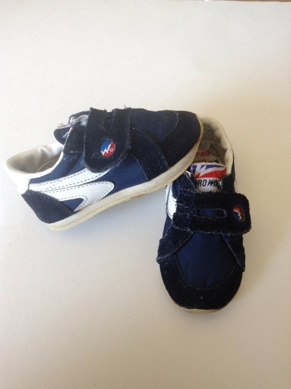 Vintage 1980s Pro Wings Sneakers Toddler Size 5