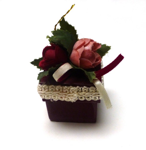 Vintage Gift Box Ornament. Trinket Box. Merlot. Pink. Victorian Ornament. Home Decor. One (1).