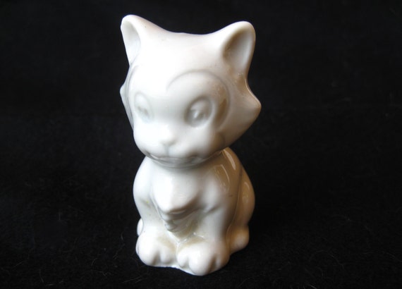 figaro cat figurine