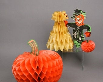 vintage halloween honeycomb decorations scarecrow corn stalks and large pumpkin perfect for vintage lovers shabby - Halloween Corn Stalks vintage halloween honeycomb decorations scarecrow corn stalks and large pumpkin perfect for vintage lovers shabby - Halloween Corn Stalks