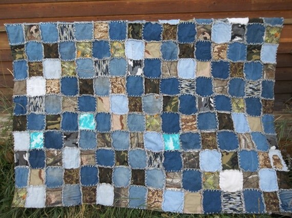 Camo and denim twin size rag quilt.