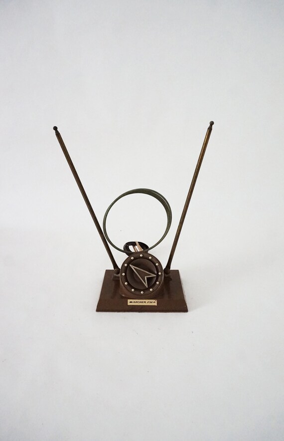 Vintage Space Age TV Antenna Rabbit Ears by heartkeyologie on Etsy