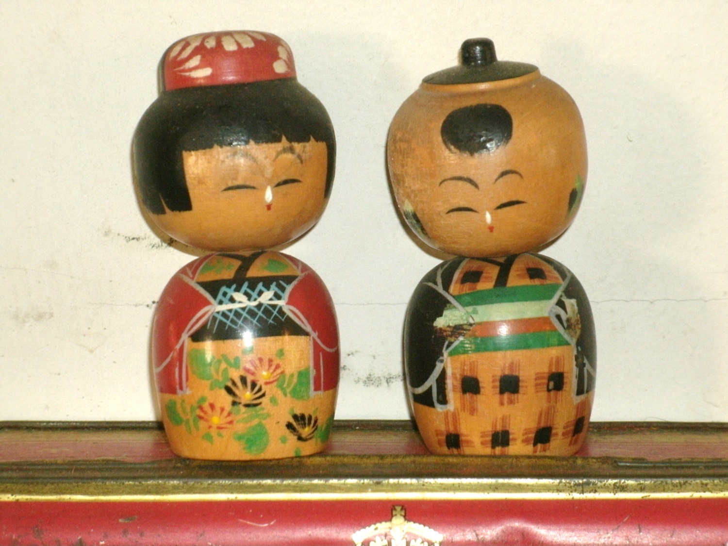 Pair Kokeshi Japanese Wooden Dolls Vintage Antique Husband Man