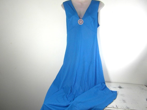 Royal blue polyester nightie size M full length nightgown