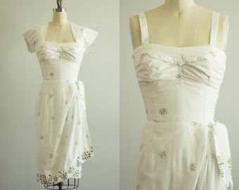 vintage 1950s dress / Alfred Shaheen Hawaiian sarong dress / xs / Mau Loa Dress