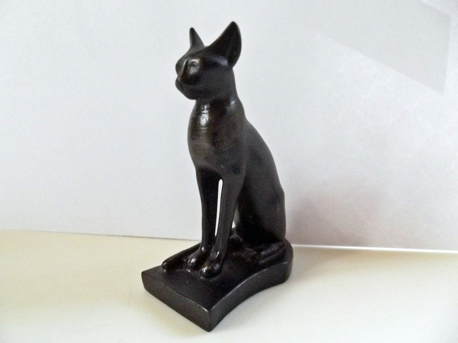 egyptian black cat statue