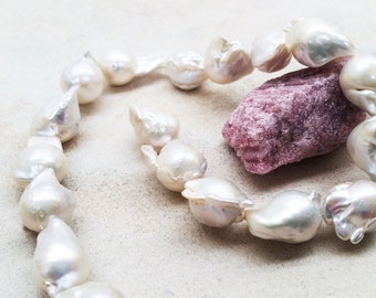 Cultured Freshwater Pearls- large Baroque