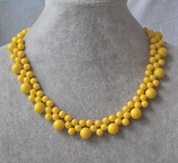 yellow bead Necklace yellow Glass pearl bead Necklace yellow