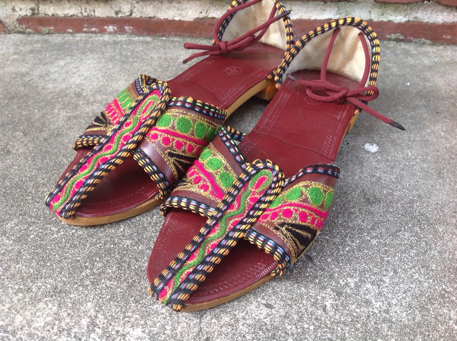 ethnic sandals for kurtis