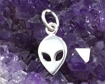 Alien Charm, Extraterrestrial Charm, Space Charm, Outer Space Charm, Sterling Silver, TINY, PS01388