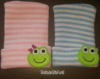 FLaSH SaLE NEWBORN Hospital Hats. Exclusive To This Shop! Frogs For Boy and Girl! Babies 1st Keepsakes! 2 Hats! Newborn Beanies. Baby Girl a