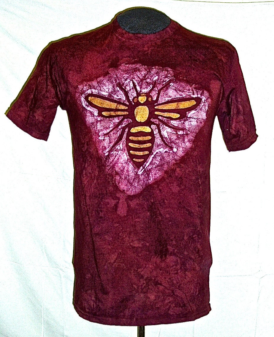  Batik  Bee T  shirt 