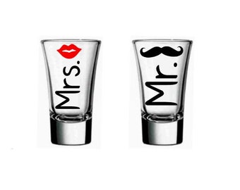 Mr and Mrs Custom Shot Glasses, Bride and Groom Shot Glasses, Wedding Party Shot Glass