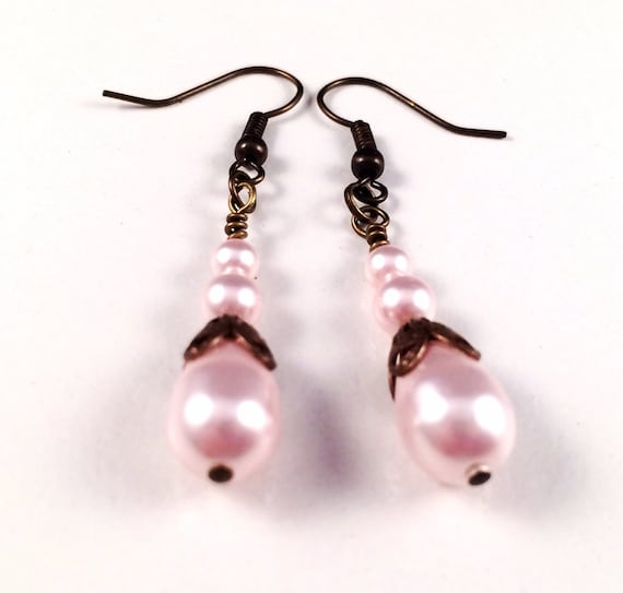 Rosaline Swarovski Pearl Earrings by KeytoMyArts on Etsy